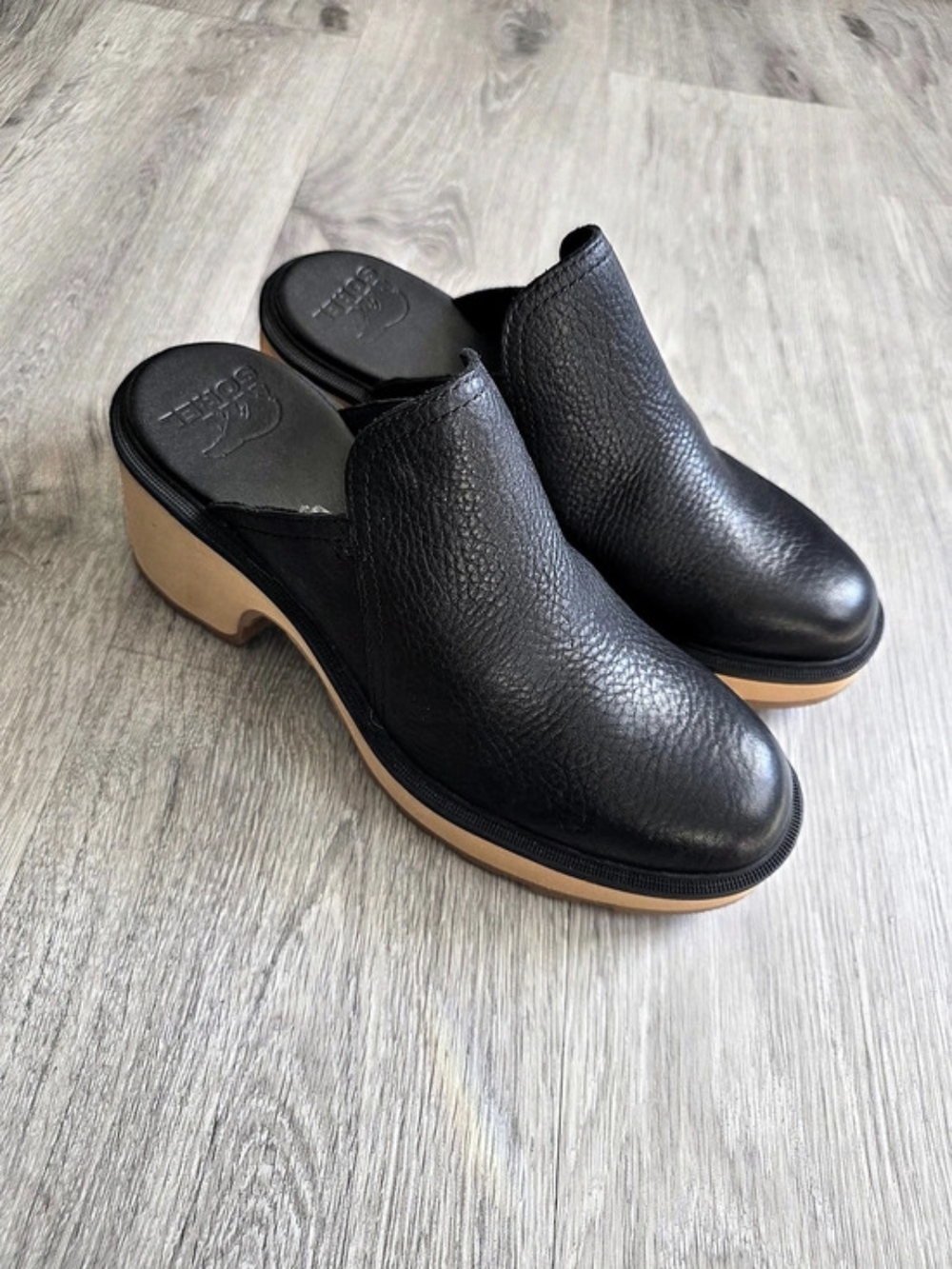Sorel Hi-Line Heel Mulessz 8.5 NWOB